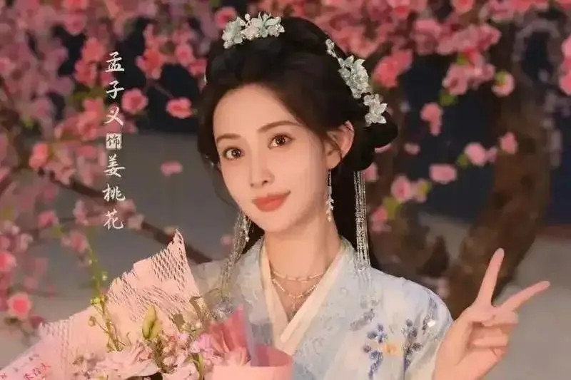 林志玲一家旅游被偶遇，她各种忙老公袖手旁观，女神失去昔日气质