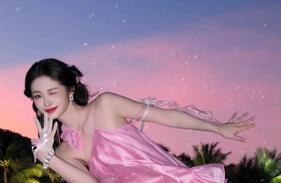 《哪吒之魔童闹海》北美版来袭，杨紫琼加盟配音