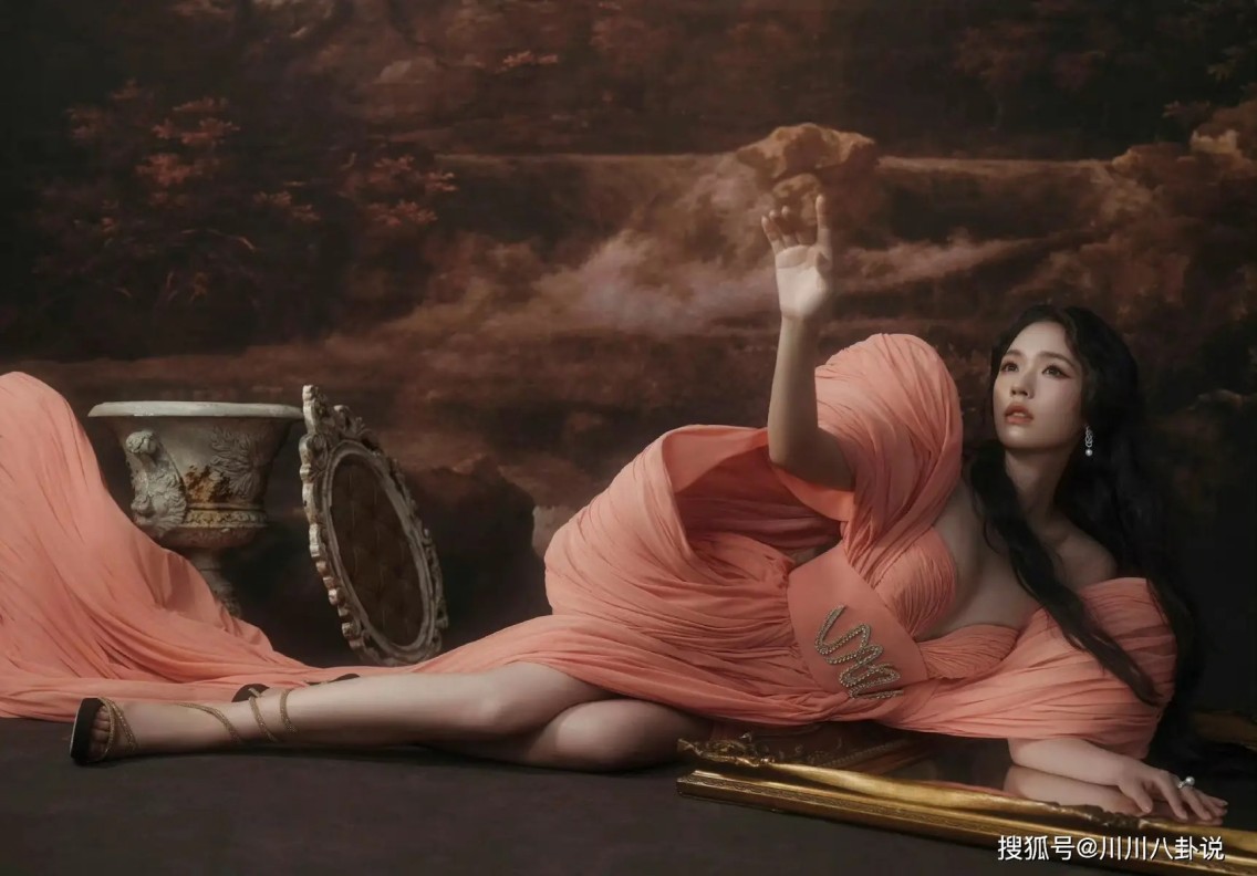疑似景甜代孕协议曝光，知情人晒出英文合同，签名与景甜高度相似
